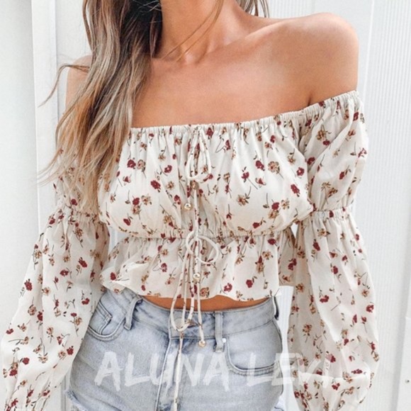 Tops - boho gypsy floral print off shoulder crop top